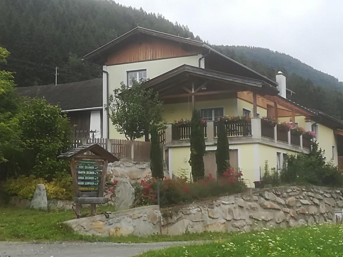 Ferienwohnung Am Bauernhof Zechner Heidi Flattach Eksteriør billede